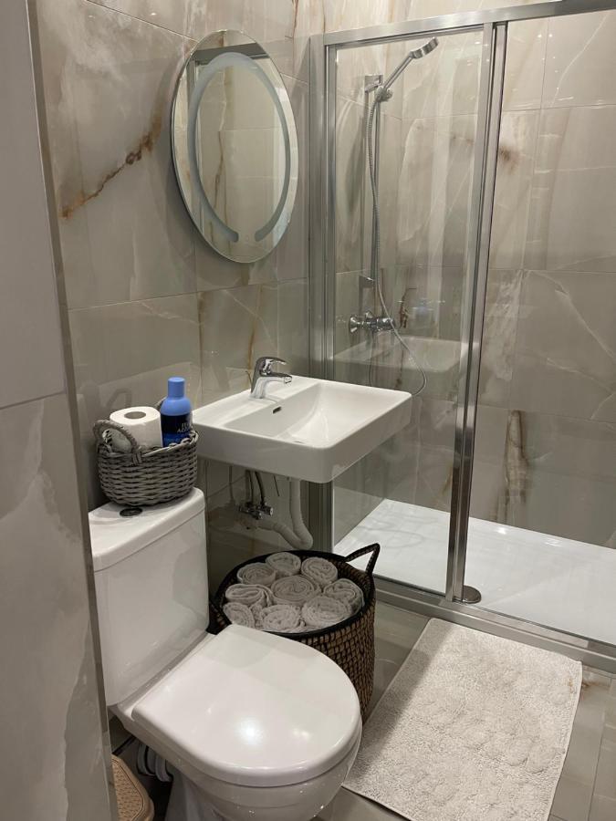 161 Maranello Court, 1