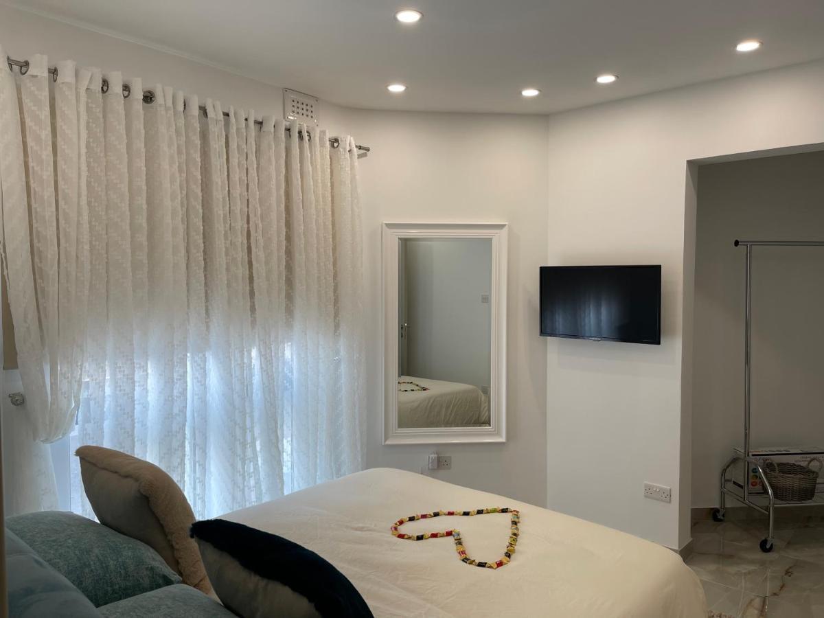 161 Maranello Court, 1 *